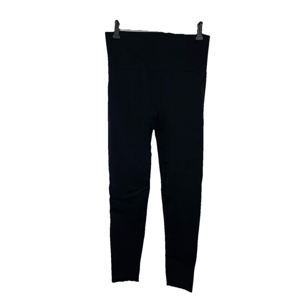 Ilus Women's Large Black Seamless Scrunch Booty Leggings